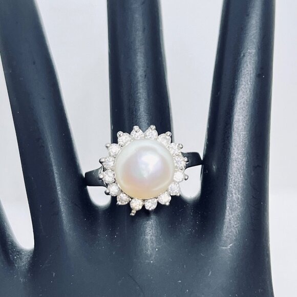Silver Tone Faux Pearl & Clear Rhinestone Adjustable Statement Ring (R449) - Picture 2 of 9